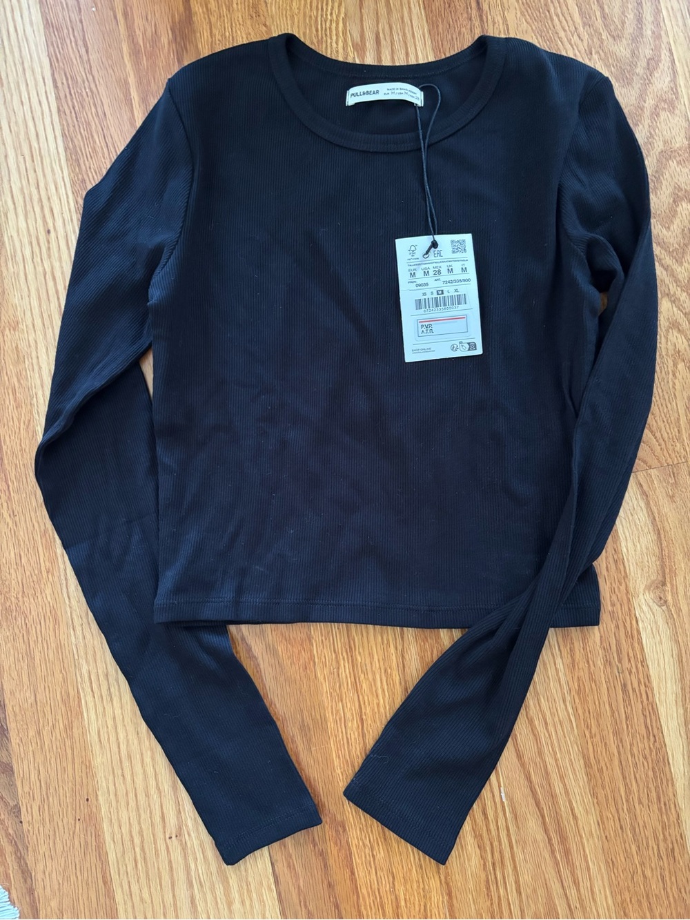 Pull&Bear Black Ribbed Crewneck crop Top with Tag